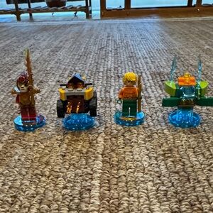 LEGO Dimensions Laval and Aquaman Figures